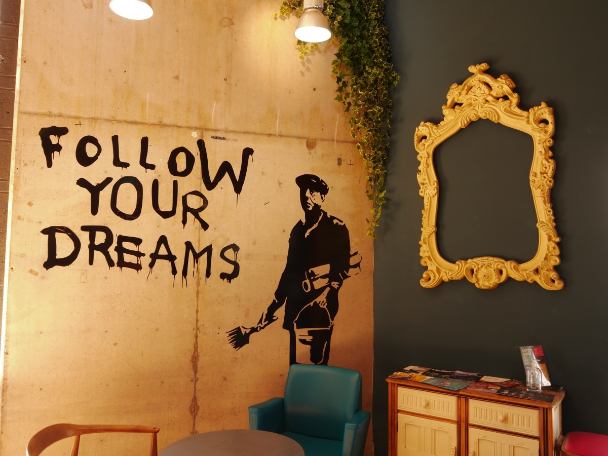 Tschüss Wales, Tschüss&nbsp;England